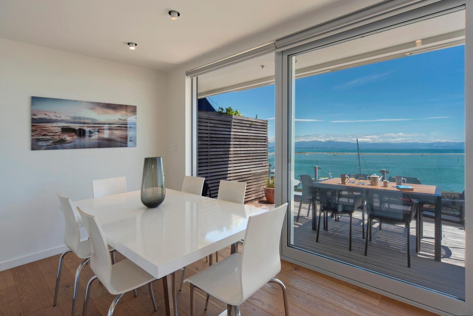 Penthouse 37 - Nelson Waterfront Apartment Buitenkant foto